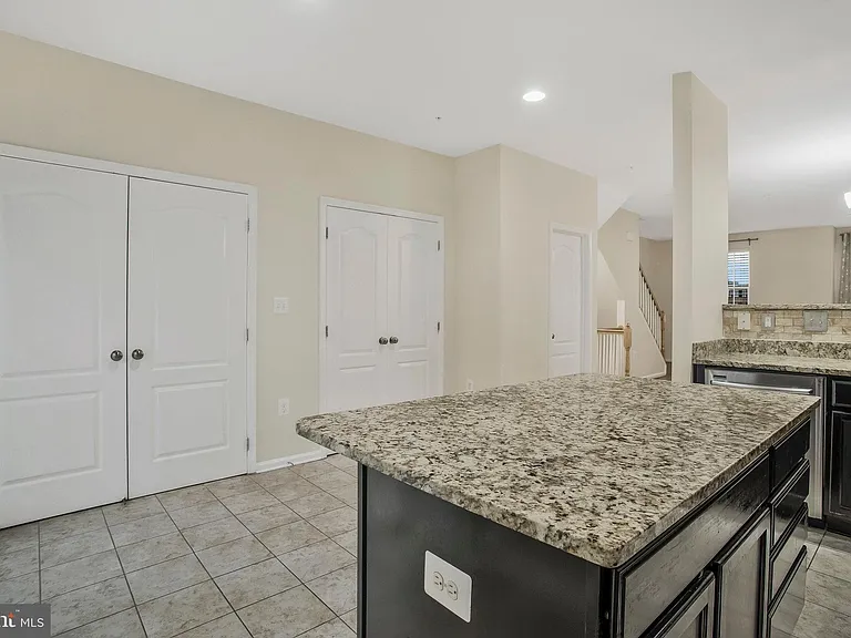 1612 Fernwood Dr — Photo 10