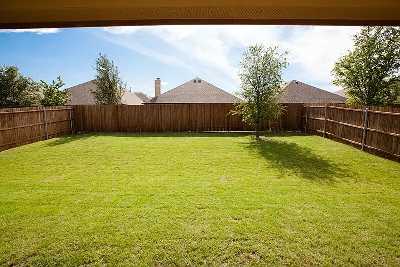 Building Photo - 517 Kelvington Dr