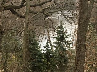 1711 Tecumseh River Rd, Lansing, MI 48906