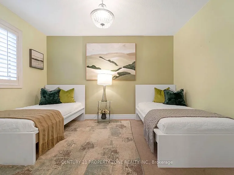 508 Hinchey Cres — Photo 21
