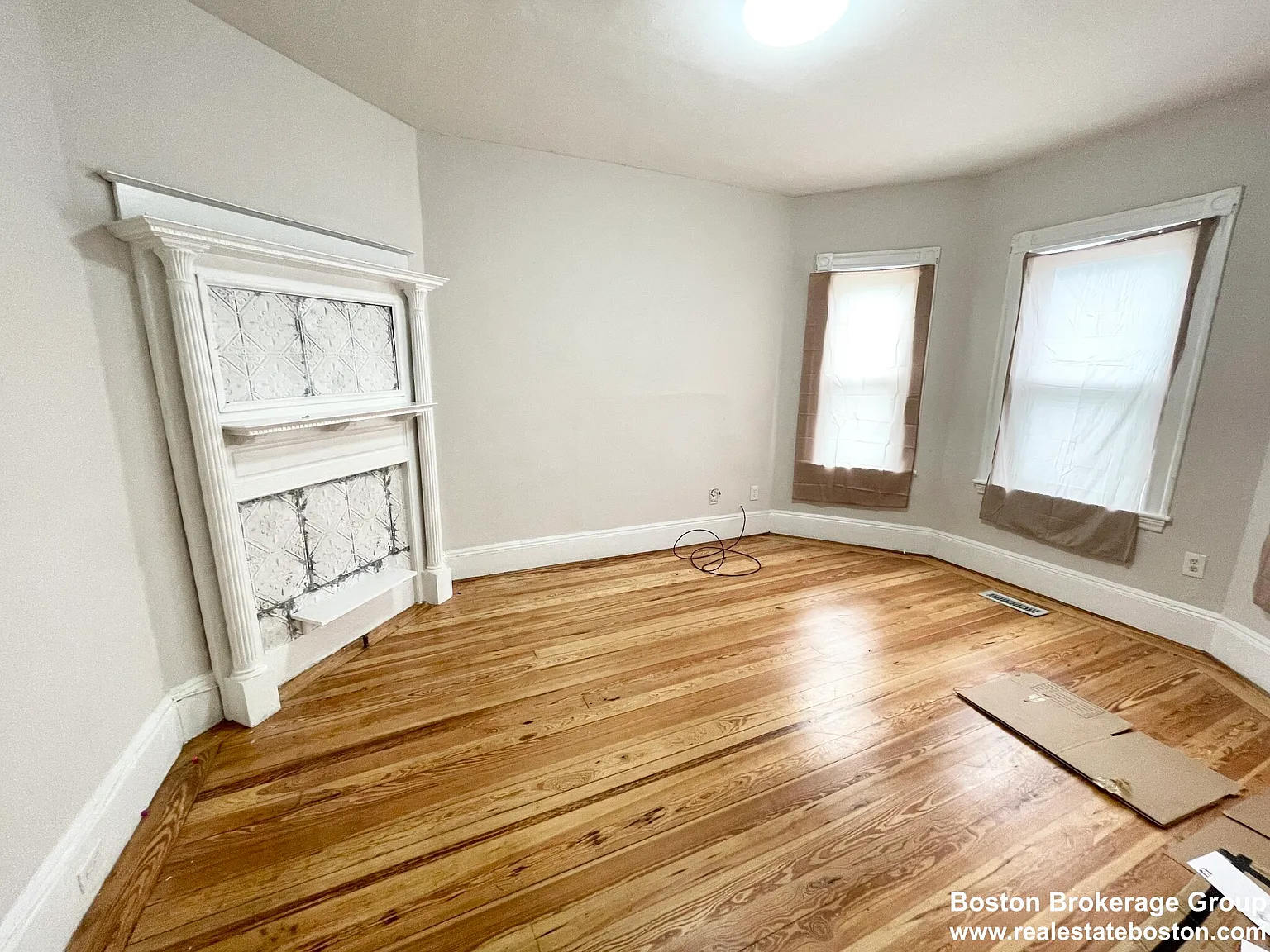 3 bed, 1.0 bath, $3,000 — Photo 3