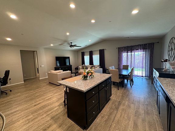 4th image of 44149 Le Seine Ln