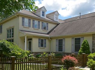 1 Dickerson Ct #2, Chester, NJ 07930