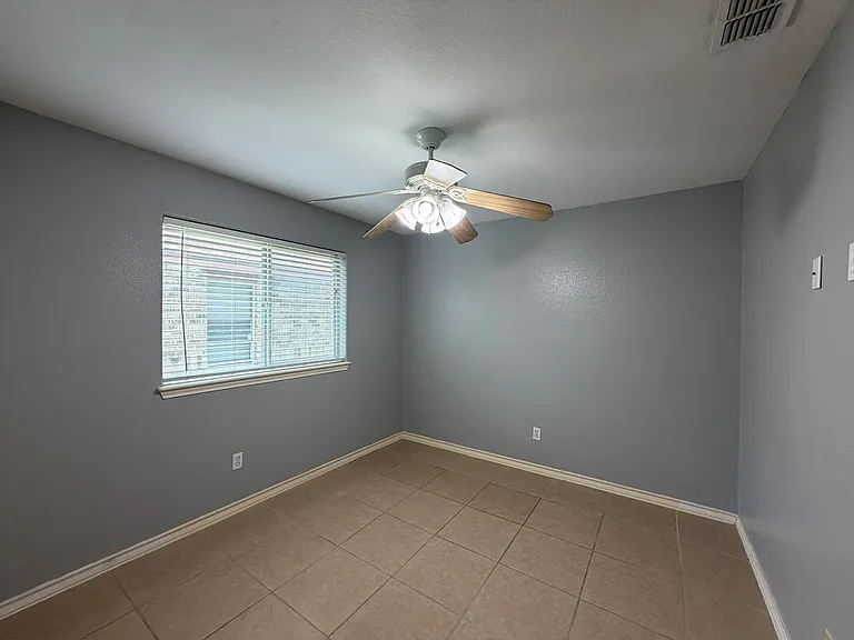 6629 Kodiak Dr — Photo 17