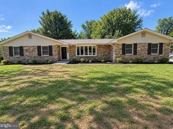 708 Karen Dr, Kingsville, MD 21087