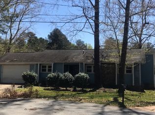 1186 Sandy Beach Dr, Macon, GA 31220