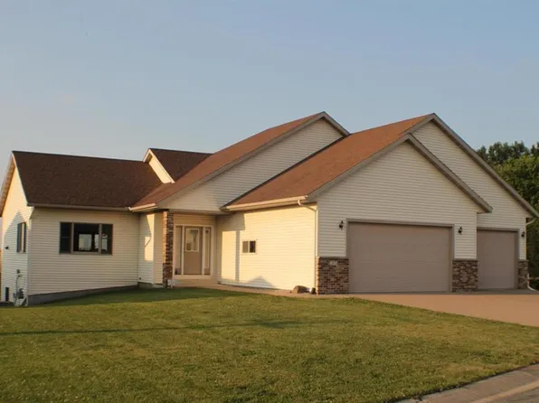 463 Sierra Ln NW, Eyota, MN 55934