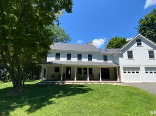 6 Renda St, New Fairfield, CT 06812
