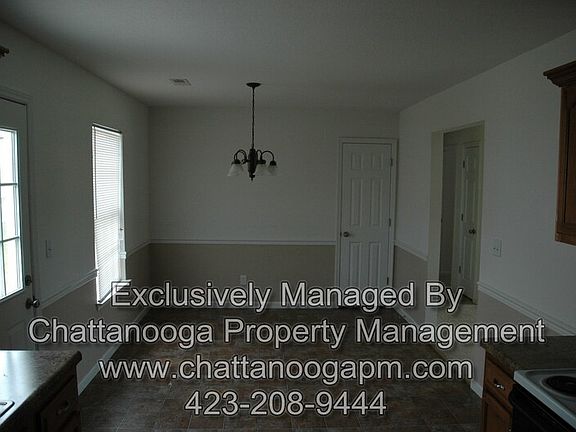 3rd image of 296 Glenn Wade Dr