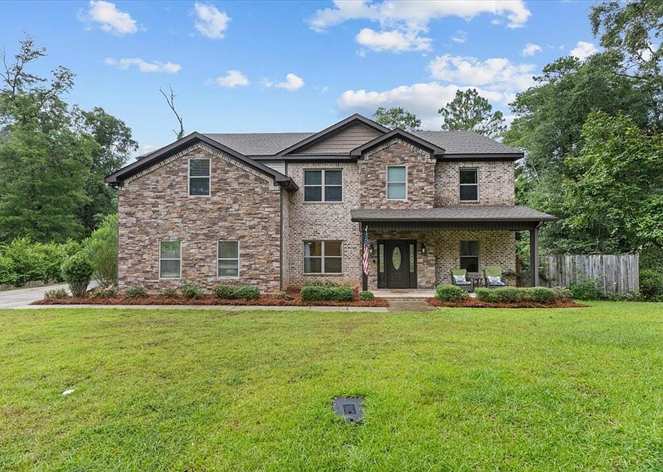 1st image of 3633 Oak Ridge Ln