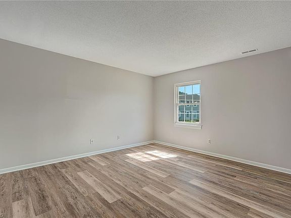 5th image of 5735 Bramblegate Rd Unit K