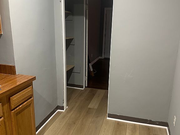 Kitchen entry