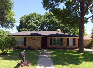 1804 Broadway St, Denton, TX 76201