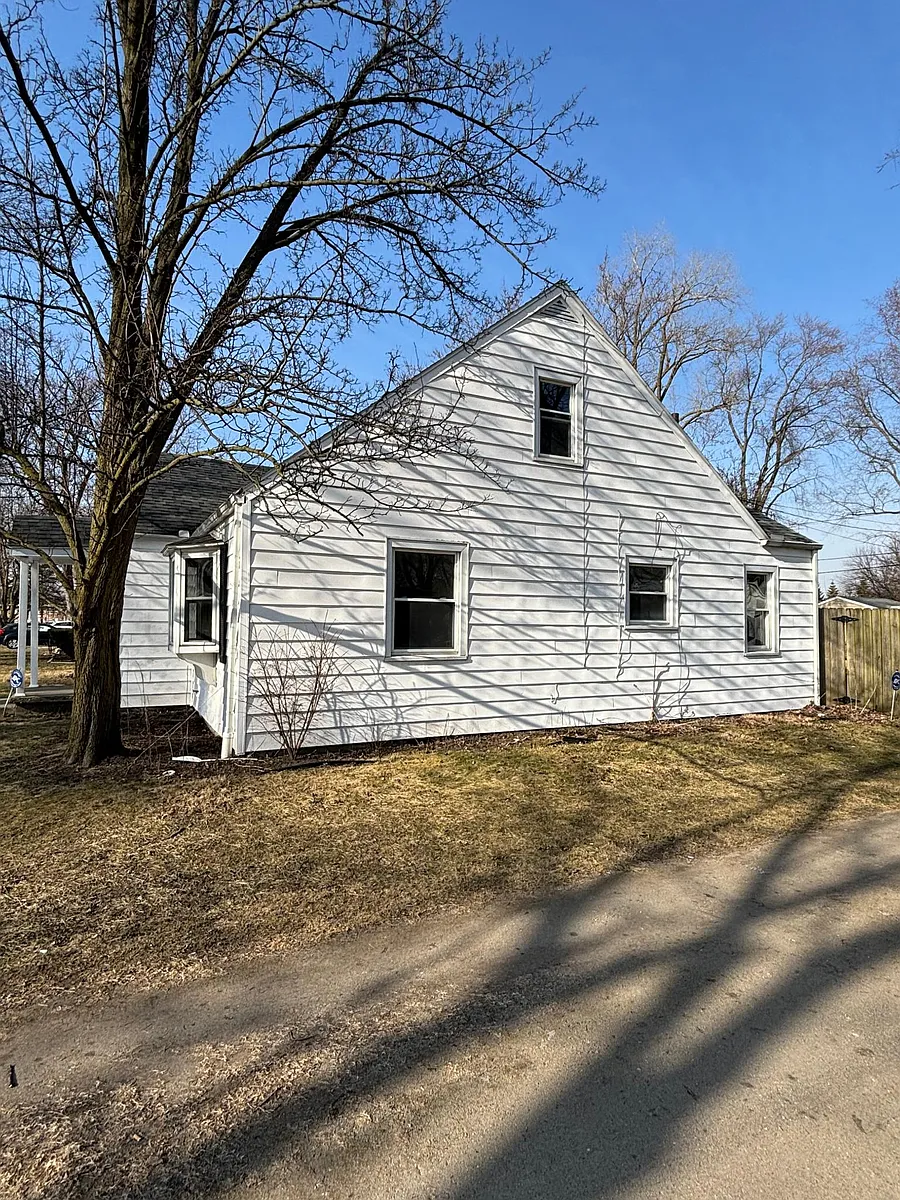 Building Photo - 1203 Eastgate Rd