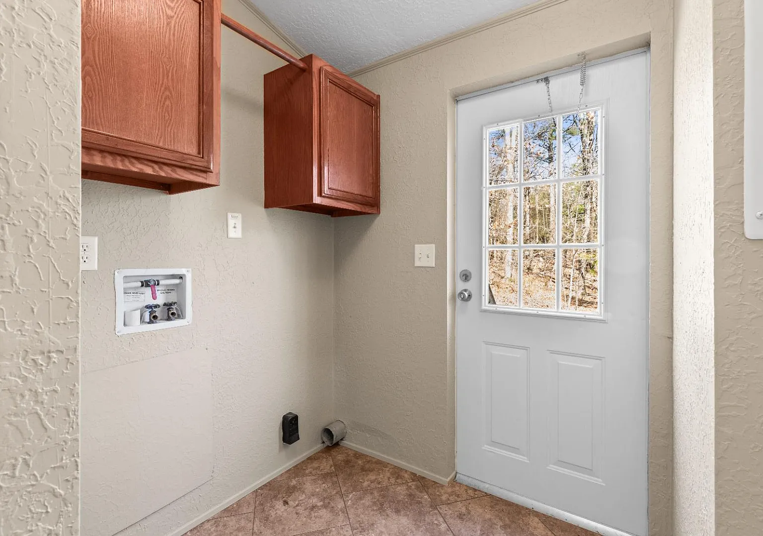 15653 Country Walk Dr — Photo 3