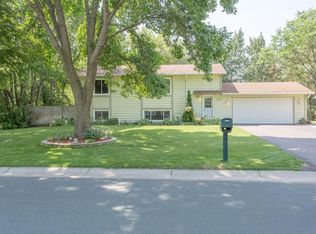 1402 119th Ln NW, Coon Rapids, MN 55448