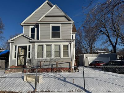 2106 4th Ave N, Minneapolis, MN, 55405