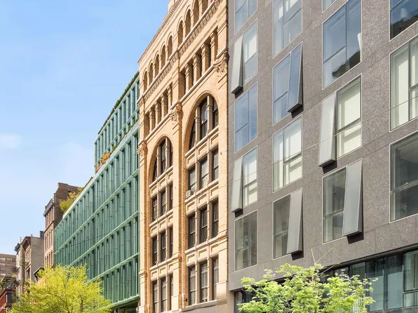 48 Bond Street 4B image 14 of 14