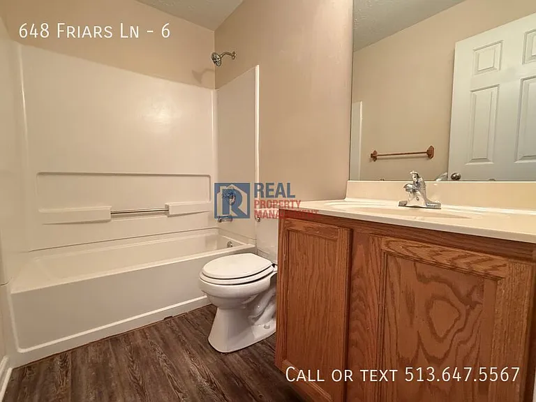 648 Friars Ln #6 — Photo 14