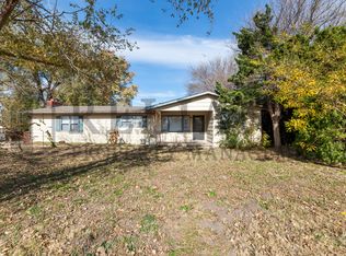 220 E 44th St S, Wichita, KS 67216