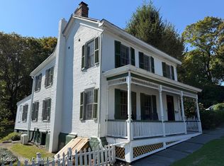 9 Market St, Athens, NY 12015