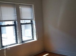 4260 N Clark St #1, Chicago, IL 60613