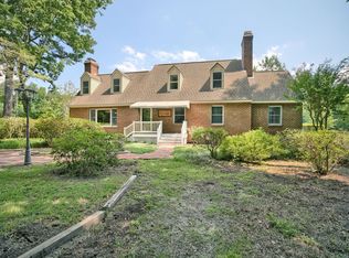 4320 Providence Rd, Hayes, VA 23072