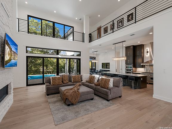 5th image of 1053 brewer ridge