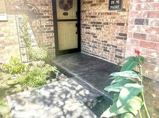 1030 W Caprock St, Hobbs, NM 88240