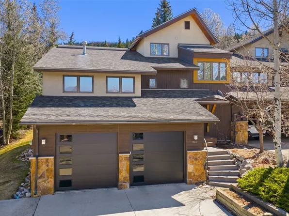 1900 Hunters Dr, Steamboat Springs, CO 80487