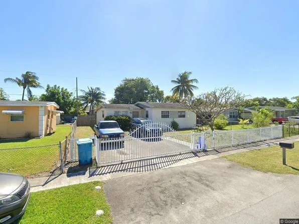 2600 NW 2nd Street, Boynton Beach, FL 33435