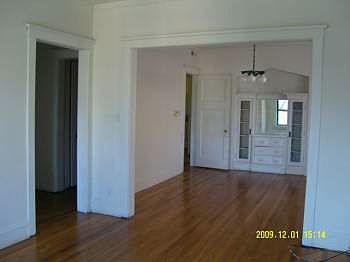 3rd image of 810 N Oakley Blvd APT 1