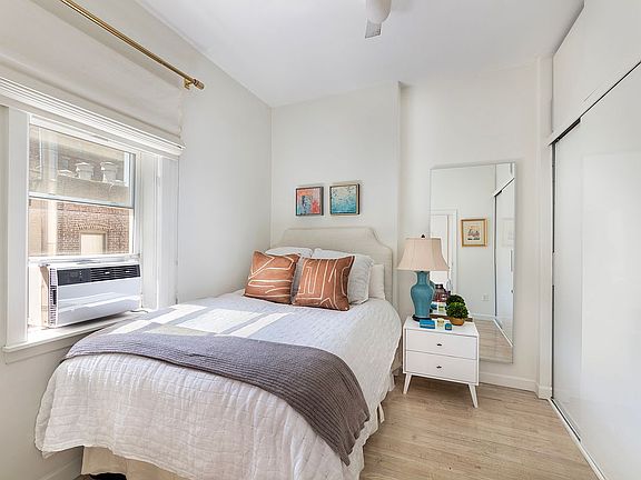 2nd image of 214 W 16th St APT 5S