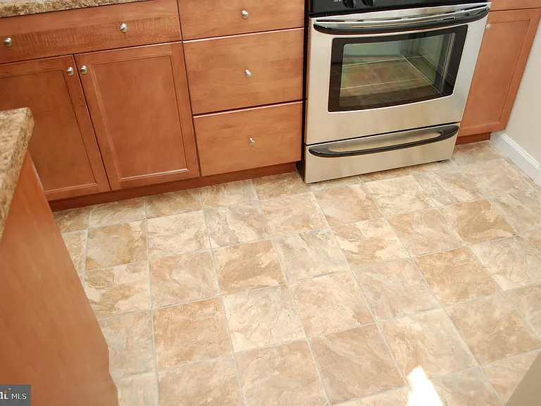 1707 Pin Oak Rd — Photo 7