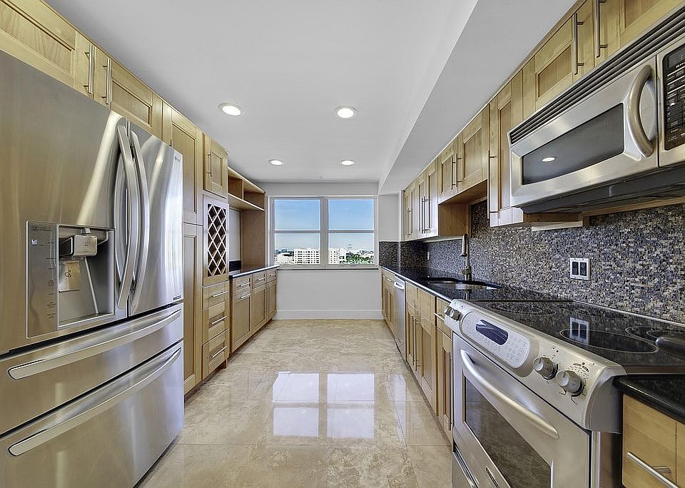 1st image of 2801 NE 183rd St APT 1402W