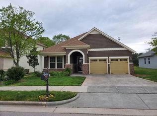 712 Tranquil Sound Dr, Cary, NC 27519