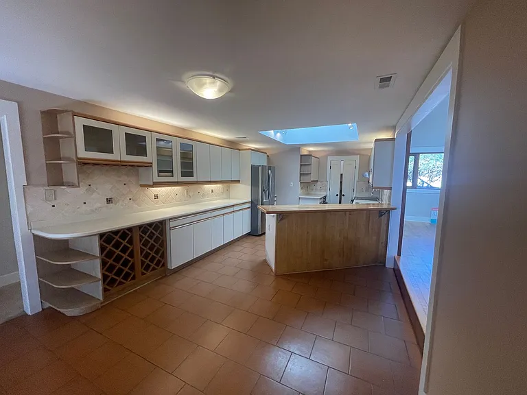 8788 Graham Rd — Photo 10