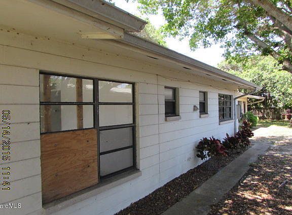3rd image of 300 Orlando Ave S