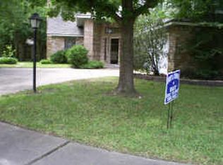 11211 Hambleton Way, Houston, TX 77065