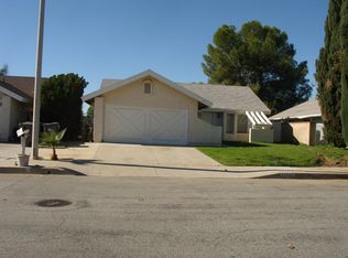 27507 Pamplico Dr, Santa Clarita, CA 91354