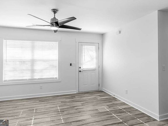 5th image of 284 Doster Ave