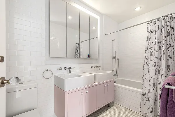 Sold by Compass | media 17