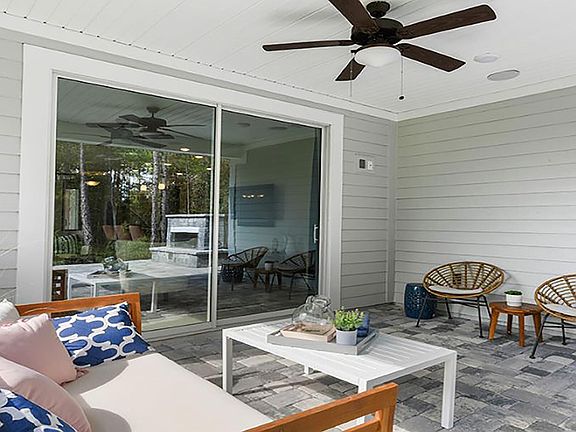 Photos are representative of the model home.