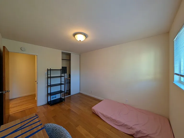 2534 Benvenue Ave — Photo 41