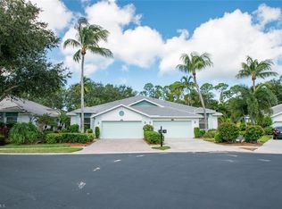689 Mainsail Pl, Naples, FL 34110