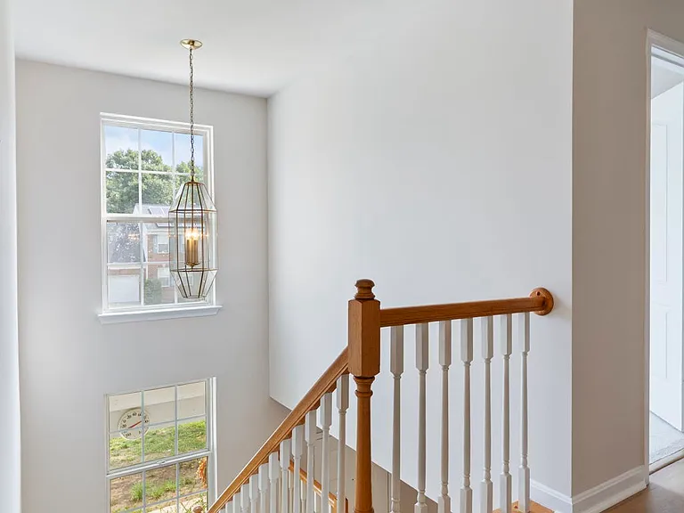2427 Grantham Ct — Photo 22