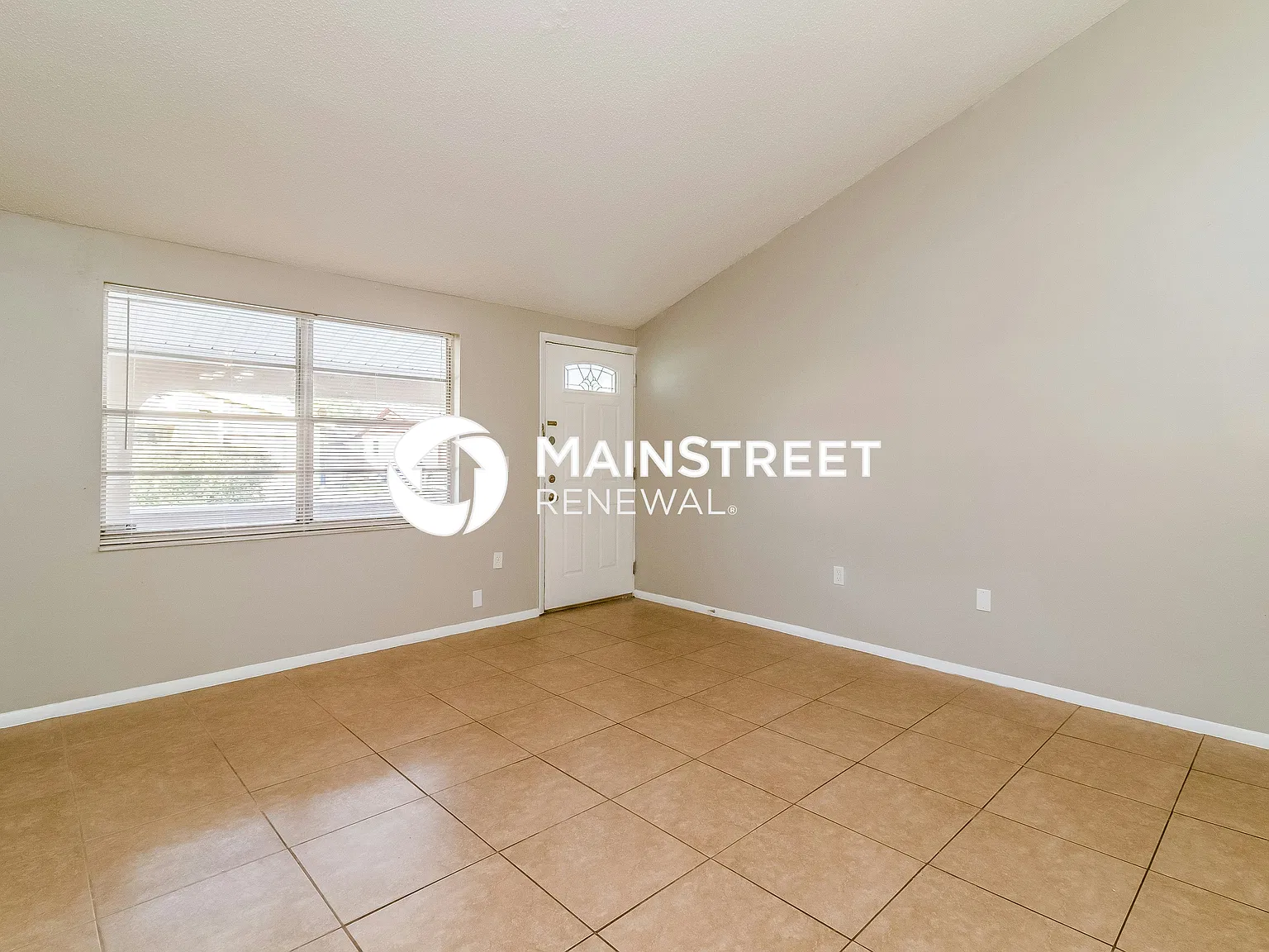 10114 Enchanted Oaks Ct — Photo 4