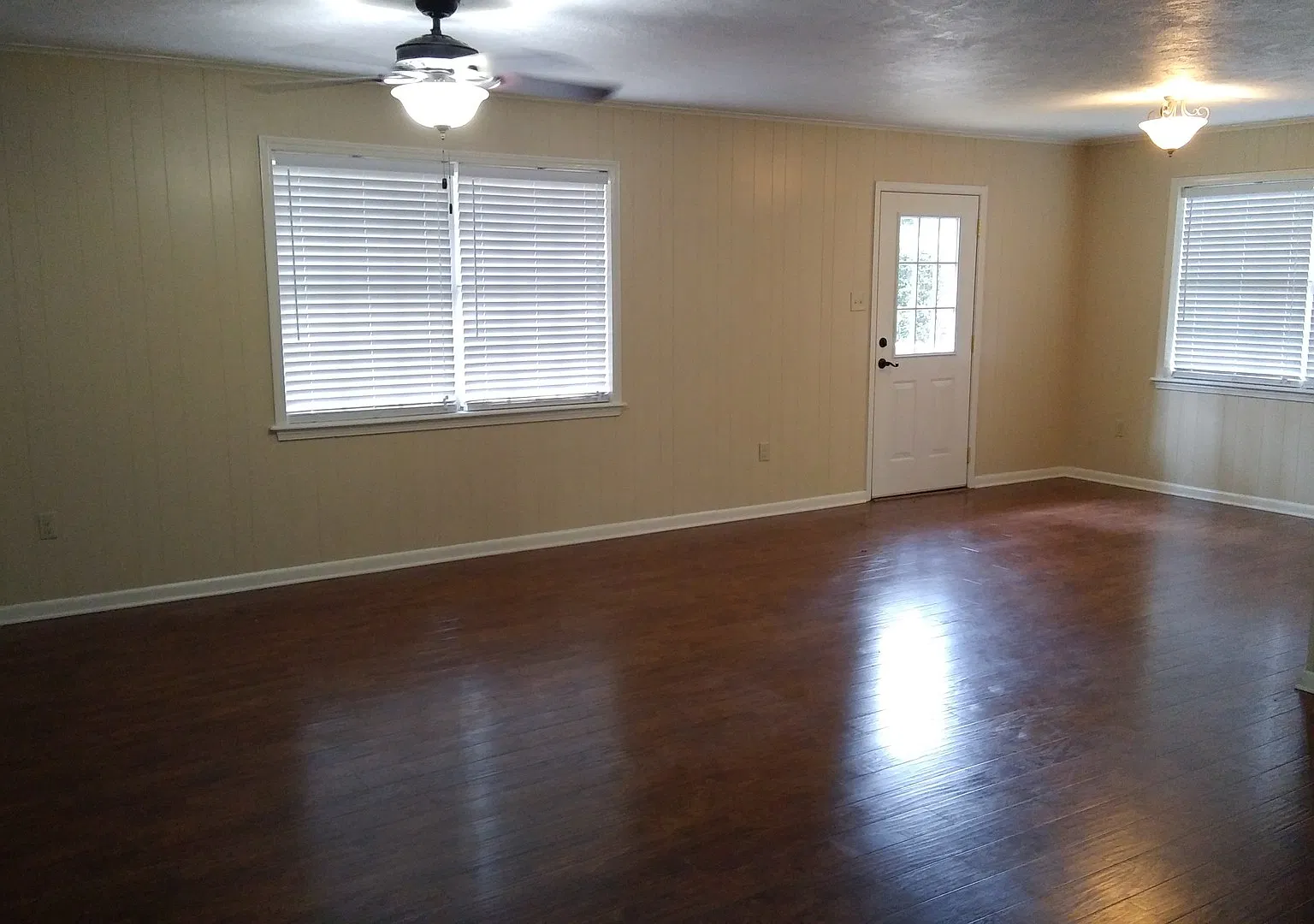 905 Chinquapin — Photo 2