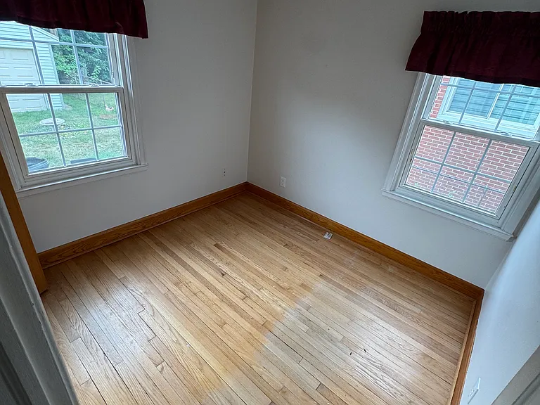 15139 University St — Photo 6