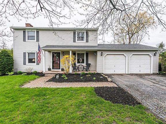 4th image of 6184 Buckskin Dr